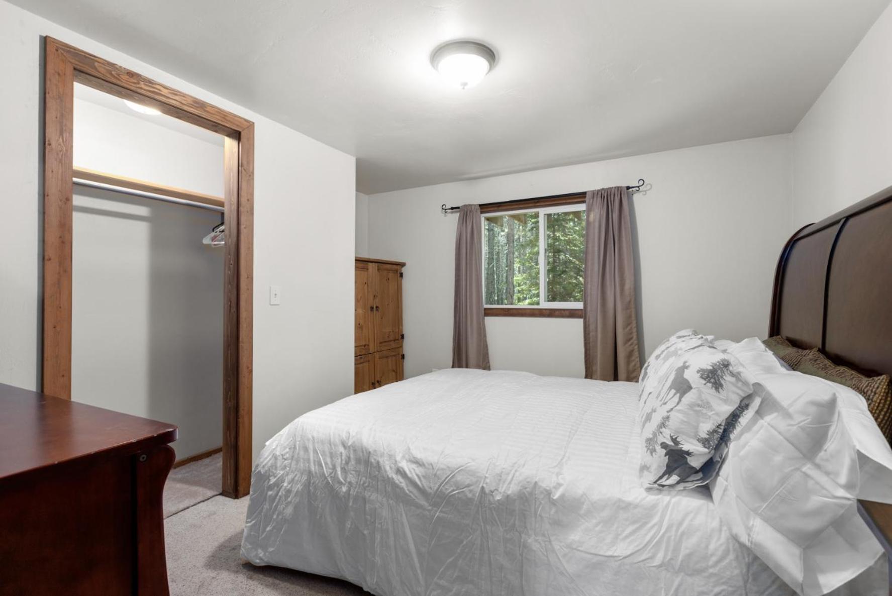 Summit Mountain Lodge And Steakhouse East Glacier Park Village 外观 照片
